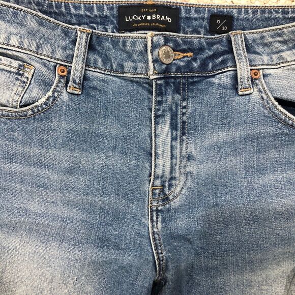 Women's Lucky Brand "The Roll Up" Denim Distressed Shorts Sz 10 - Picture 4 of 7
